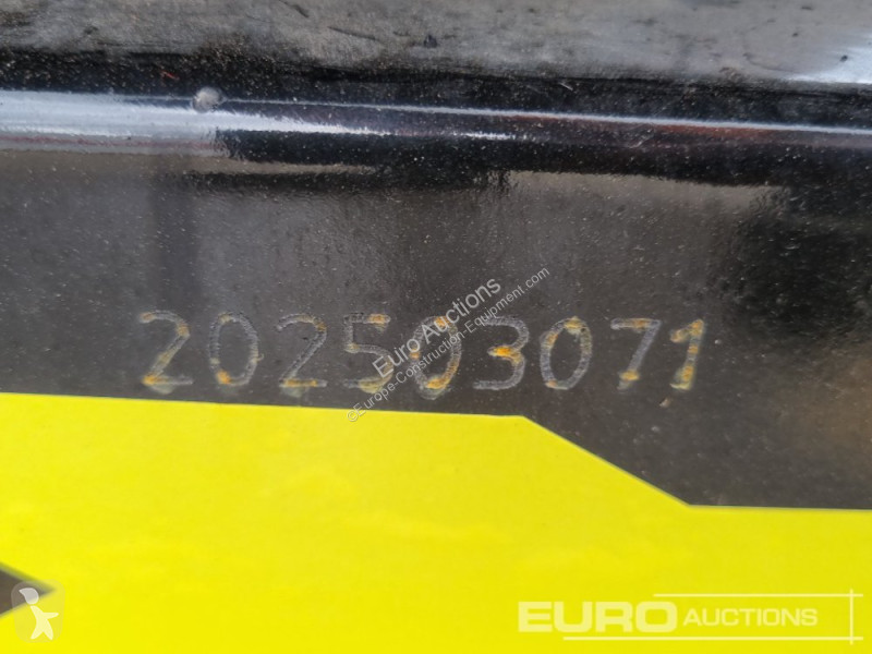 Escavatore JPC HT12