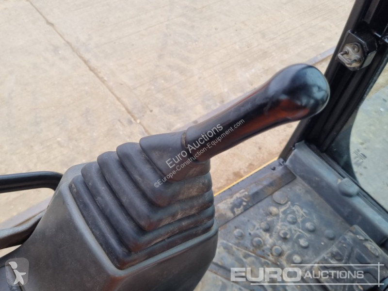 Escavatore Caterpillar C
