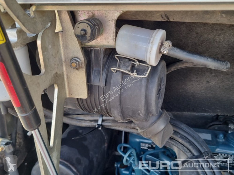 جرافة Bobcat E27Z
