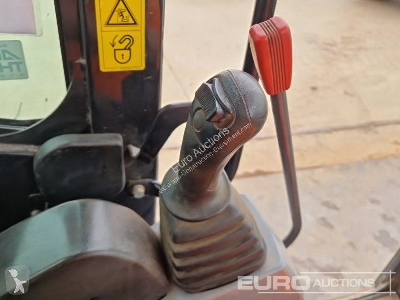 Escavatore Kubota KX080-4A