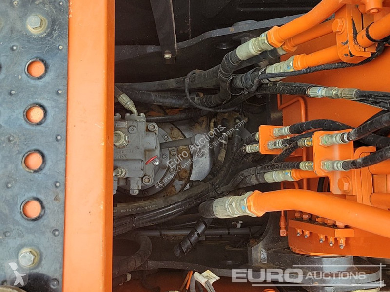 Excavadora Hitachi -6