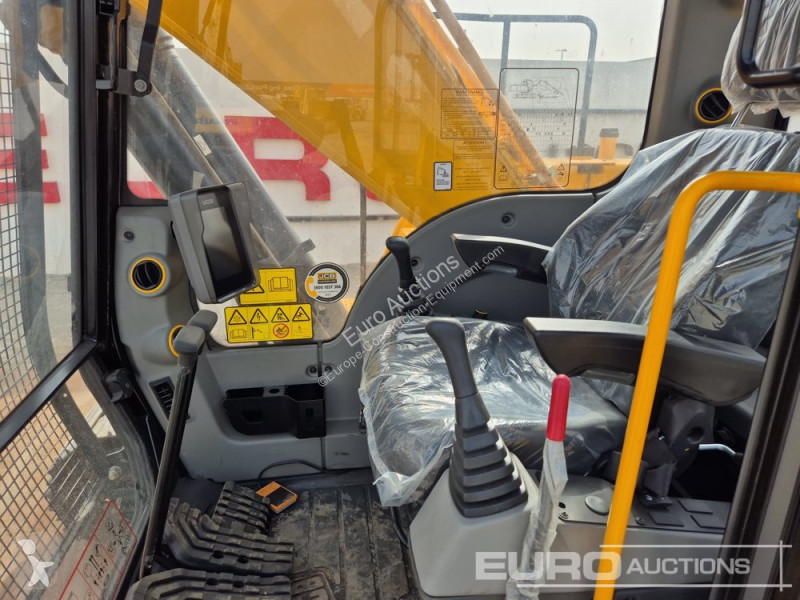 جرافة JCB JS215LC