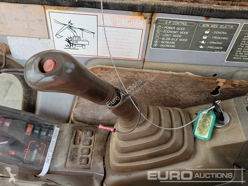 جرافة Hitachi 0-2