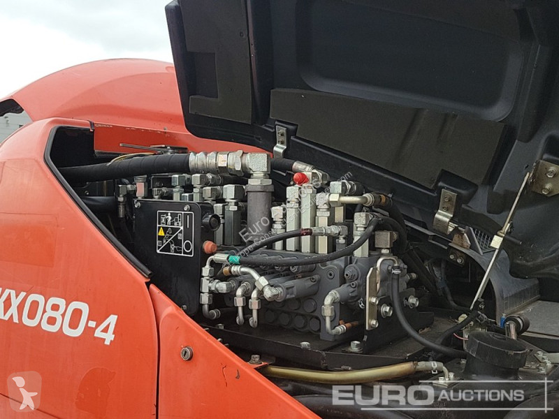 Skovel Kubota KX080-4