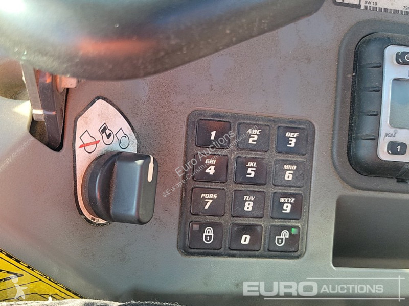 Escavadora Bobcat