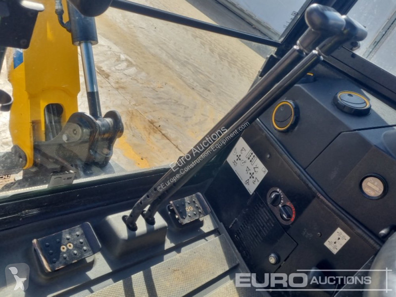 Excavator JCB 16C-1