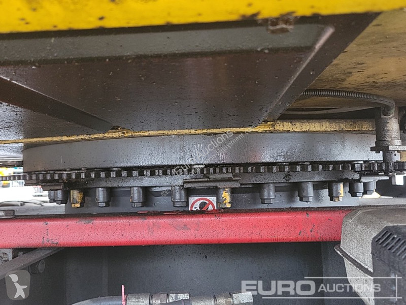 Escavatore Caterpillar