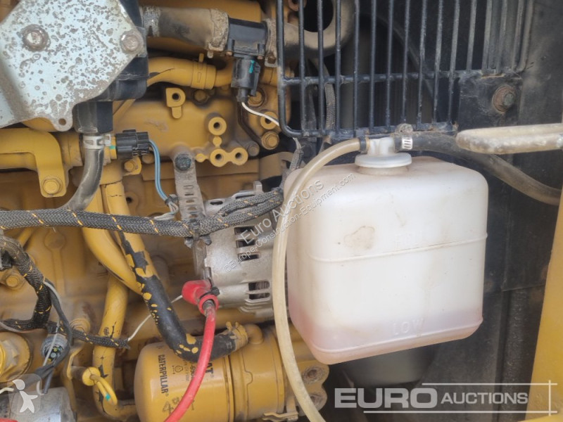 Excavator Caterpillar R