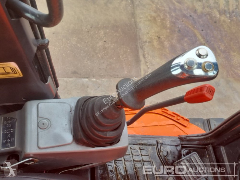 Lopatový nakládač Kubota KX163-5
