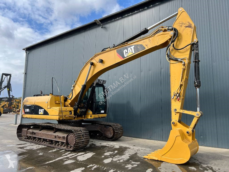 جرافة Caterpillar L