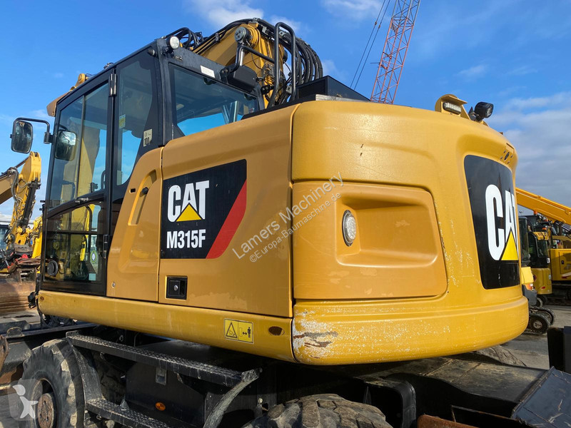 جرافة Caterpillar F