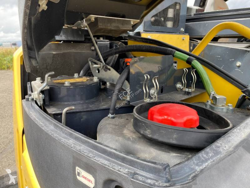 جرافة Yanmar SV 100-2A -1er Main endommagée