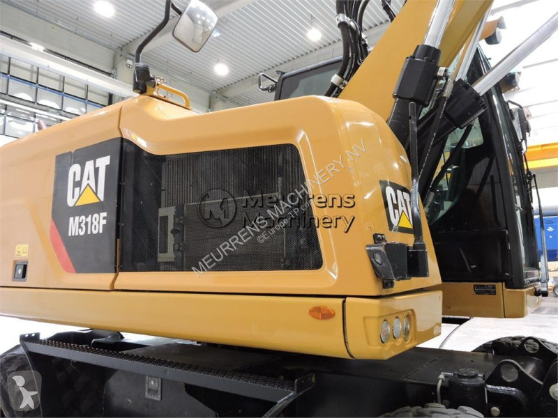جرافة Caterpillar F