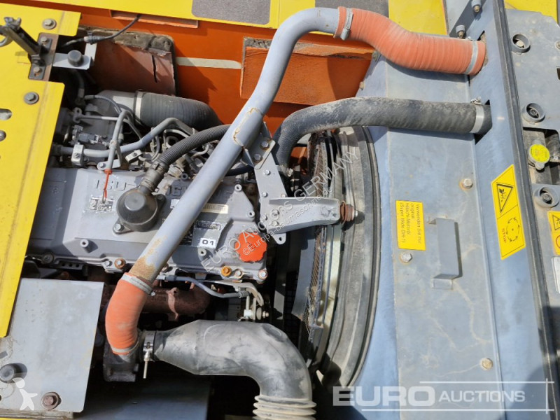 جرافة Hitachi