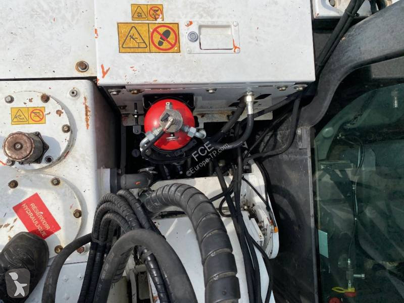Acx DOOSAN 23 R-R 1er Main a réparer endommagée...