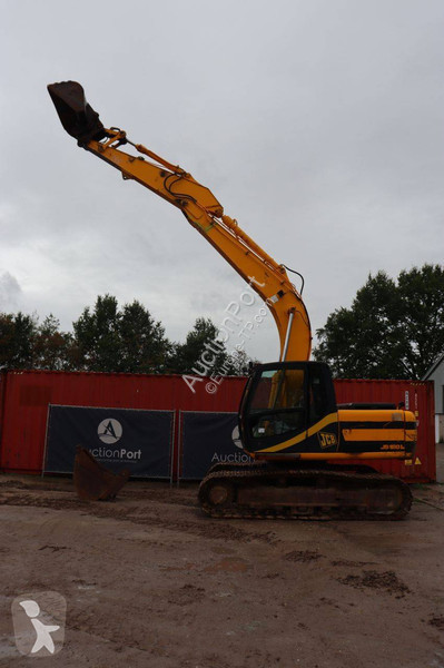 جرافة JCB