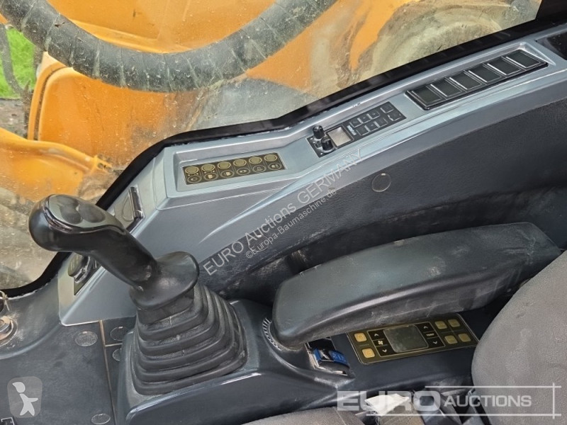 Skovel Hyundai ROBEX 300LC-9