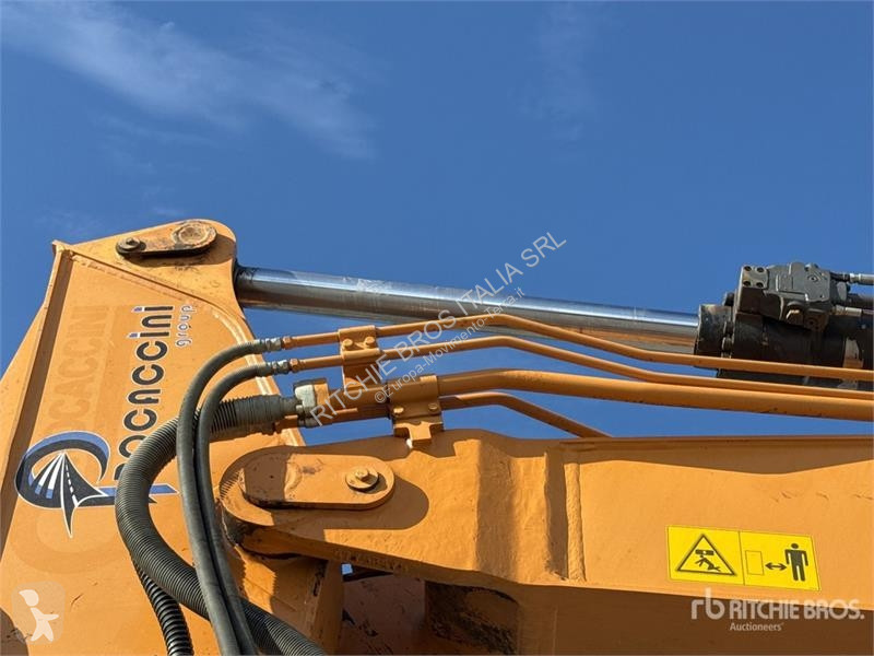 Skovel Case CX300D Tracked Excavator