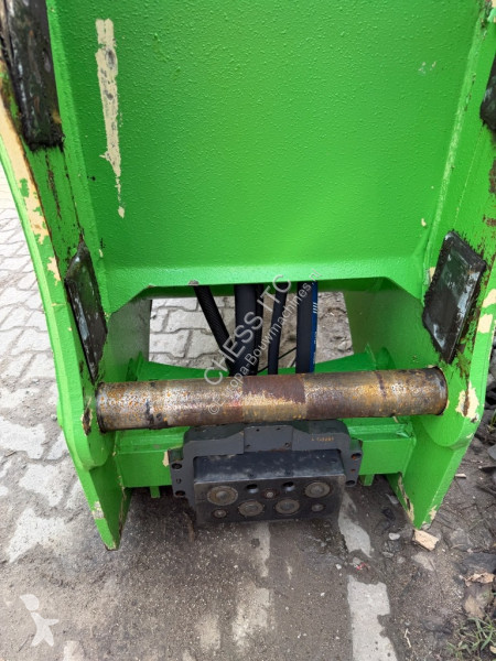 جرافة Sennebogen 830 E - 830 M - 830 ME - 830E