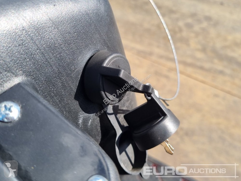 Excavator JPC HT12