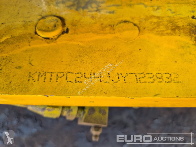 Excavator Komatsu PC210LC-8M0