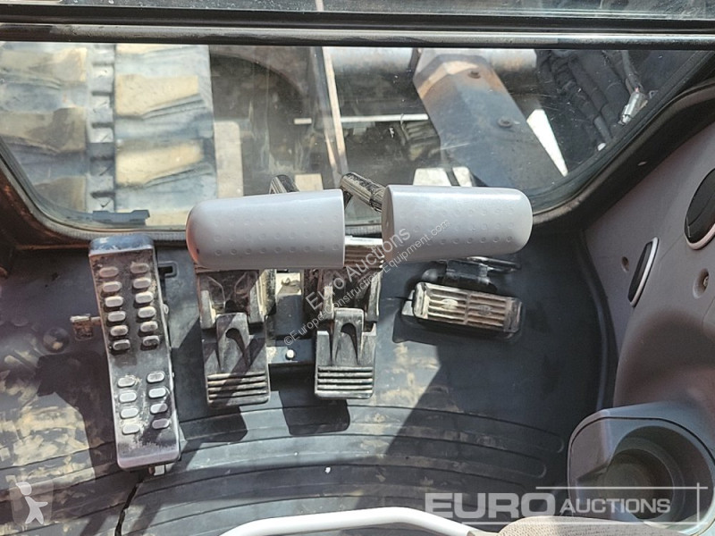 Escavatore Hitachi B-6