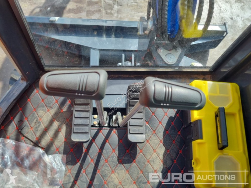 Escavadora JPC HT25