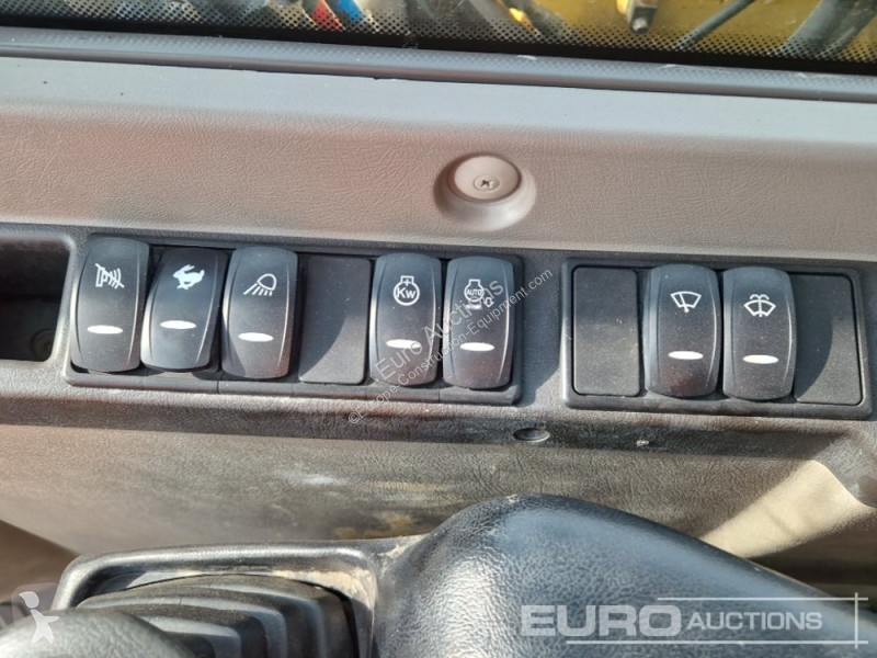 Graafmachine Volvo EC80D