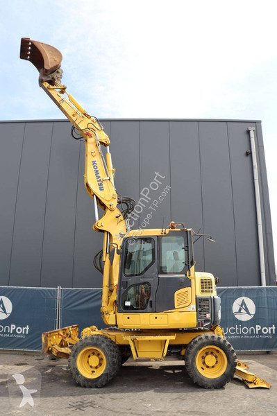 Escavatore Komatsu MR-8