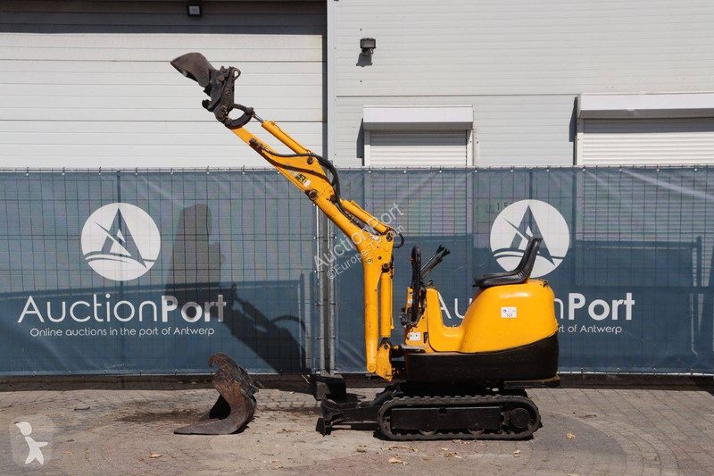 جرافة JCB