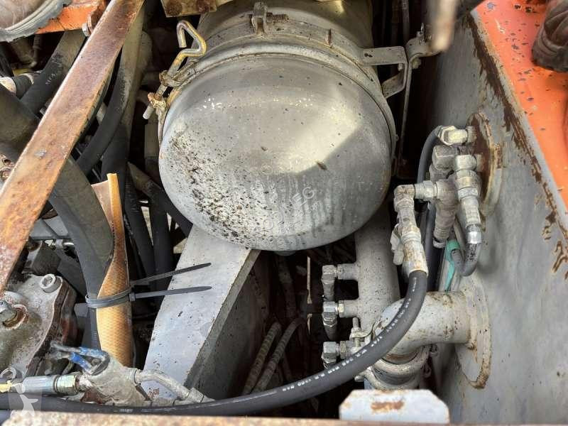 Escavatore Hitachi 0LC