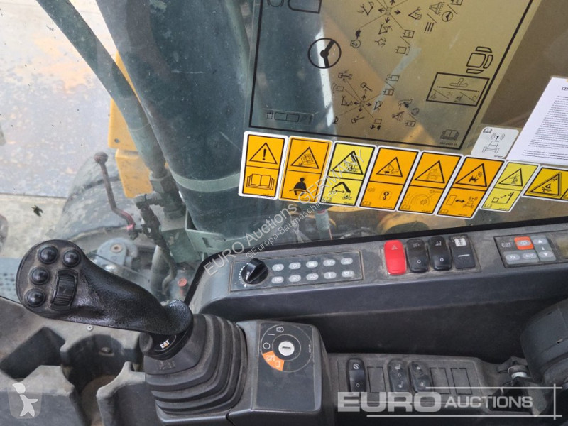 Graafmachine Caterpillar MH3024