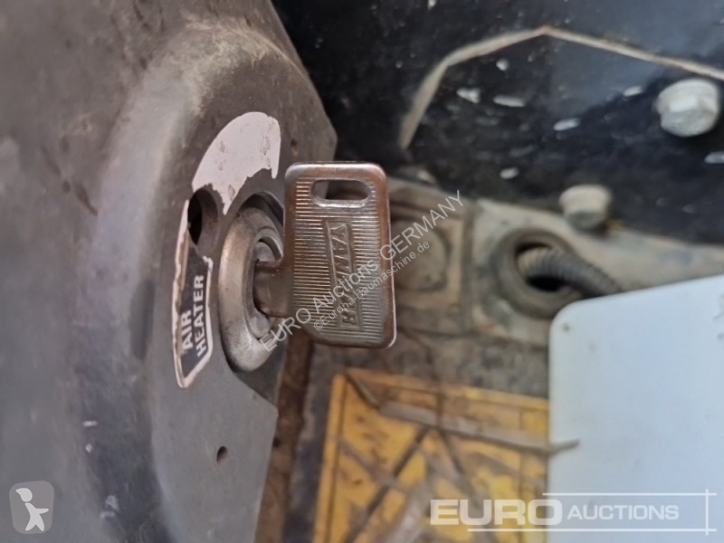 جرافة Yanmar ViO33-U