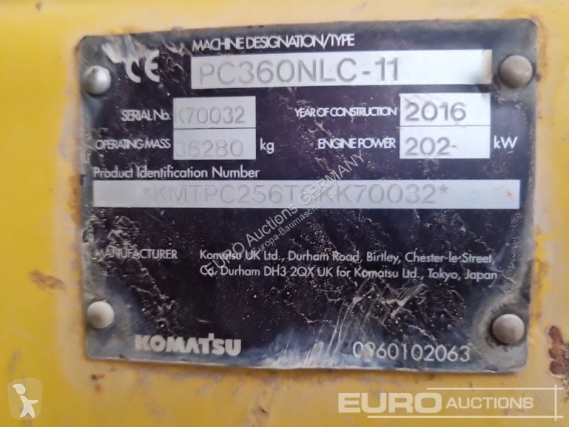 Lopatový nakládač Komatsu NLC-11