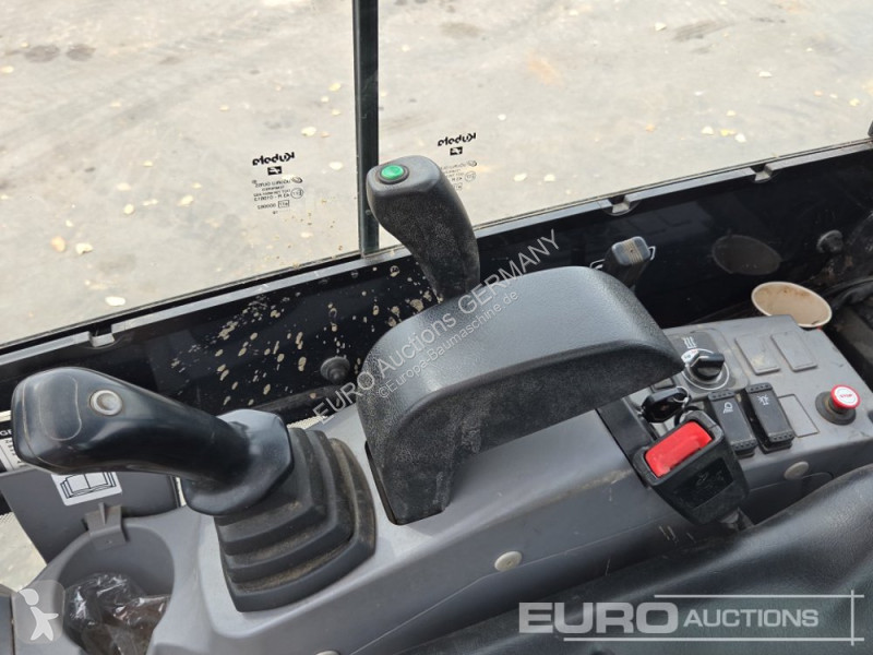 Багер Kubota