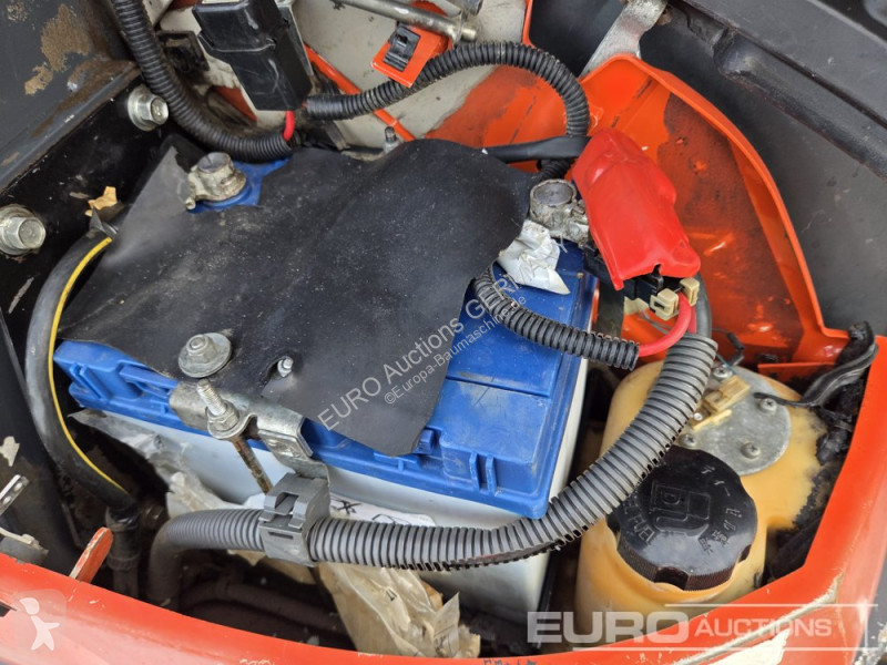 Багер Kubota U25-3EU