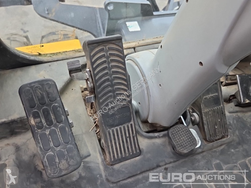 Екскаватор Komatsu PW118MR-11