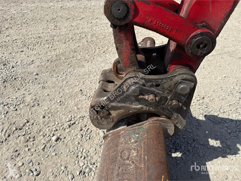 Екскаватор JCB