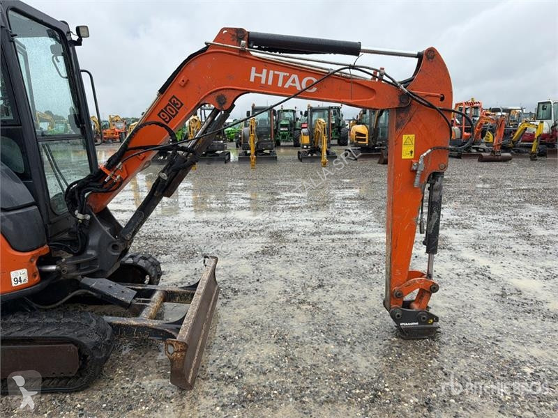 Escavadora Hitachi ZX33U-6 Mini Excavator