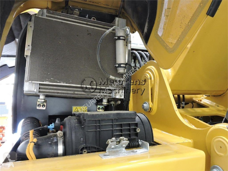 Skovel Caterpillar D