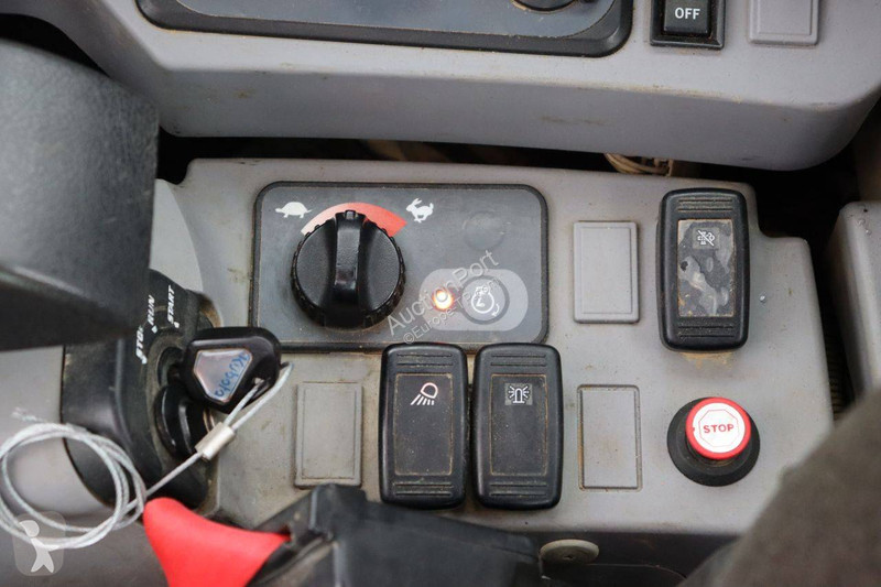 Pelle Kubota KX080-4a2