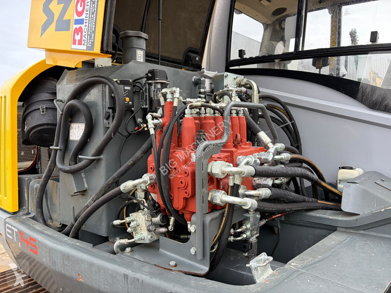 جرافة Wacker Neuson