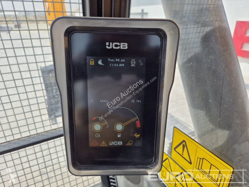 Escavatore JCB JS215LC