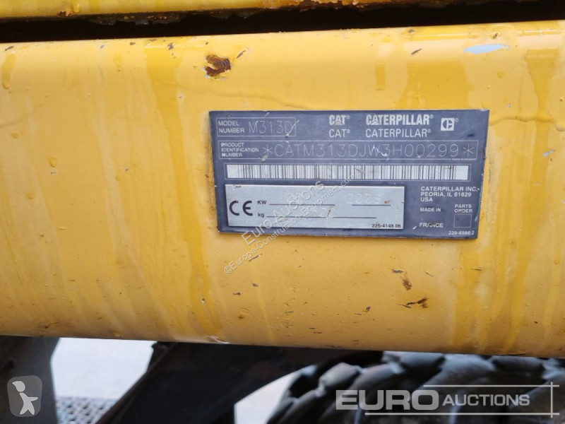 Lopatový nakládač Caterpillar D