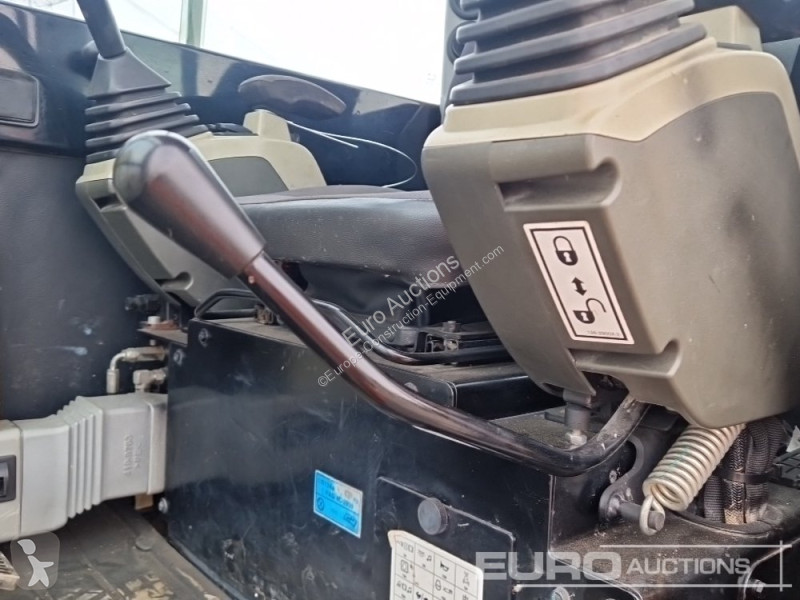 Escavatore Caterpillar 305.5E2