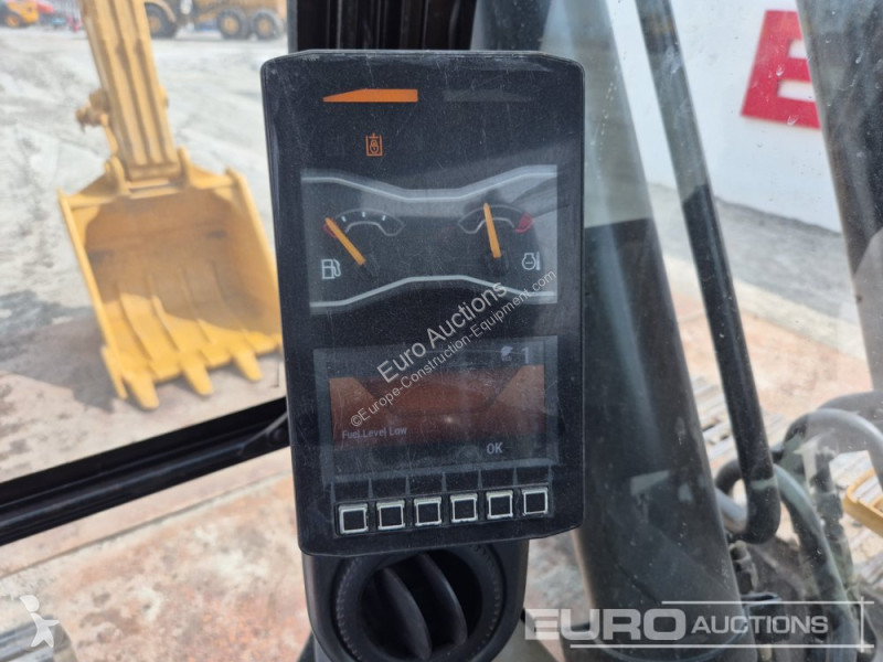 Excavator Caterpillar 3