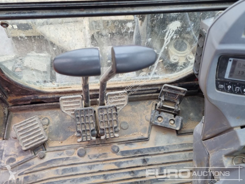 جرافة Kubota U48-4