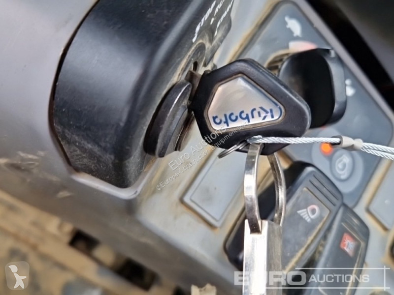 Escavatore Kubota KX080-4A2