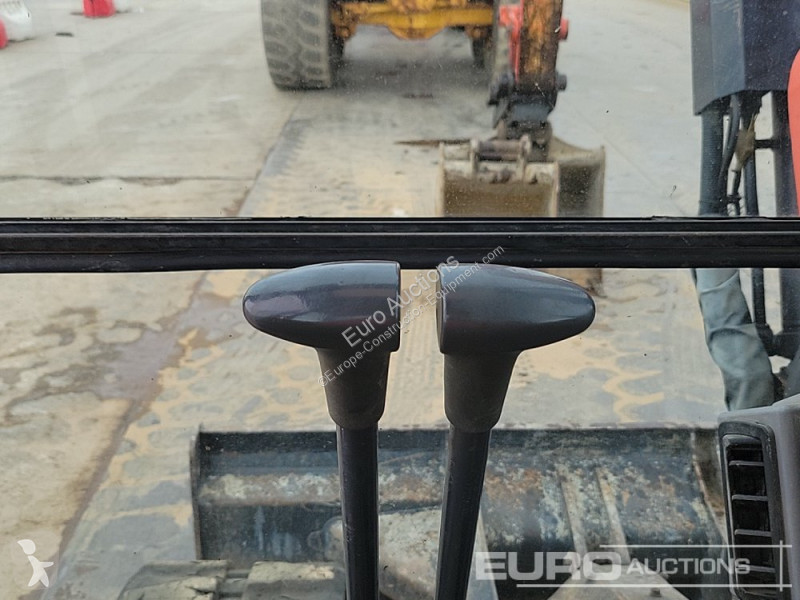 Skovel Kubota KX080-4