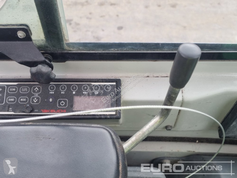 Graafmachine Takeuchi TB216